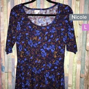 Lularoe Nicole Dress Large (NWT)